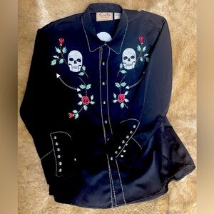 Scully fully embroidered Skull and Rose snap button shirt for men.